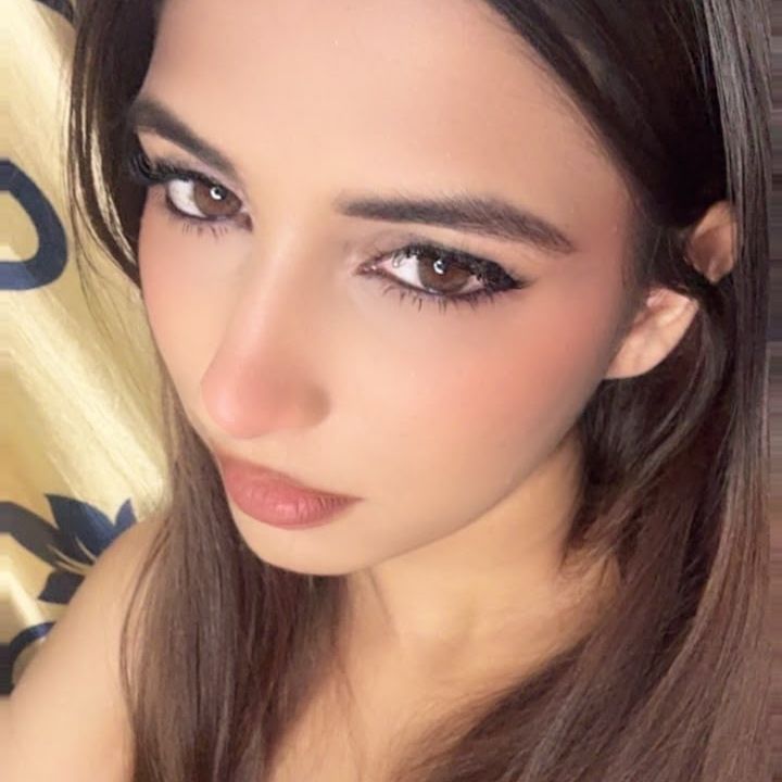 𐙚 𝓐𝓻𝓲𝓪 𐙚 from IN on Tango Live