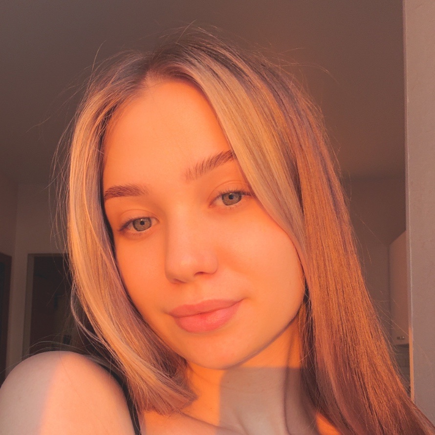 Doriana 007 ‼️ from UA on Tango Live