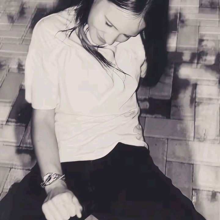 Jessica from UA on Tango Live
