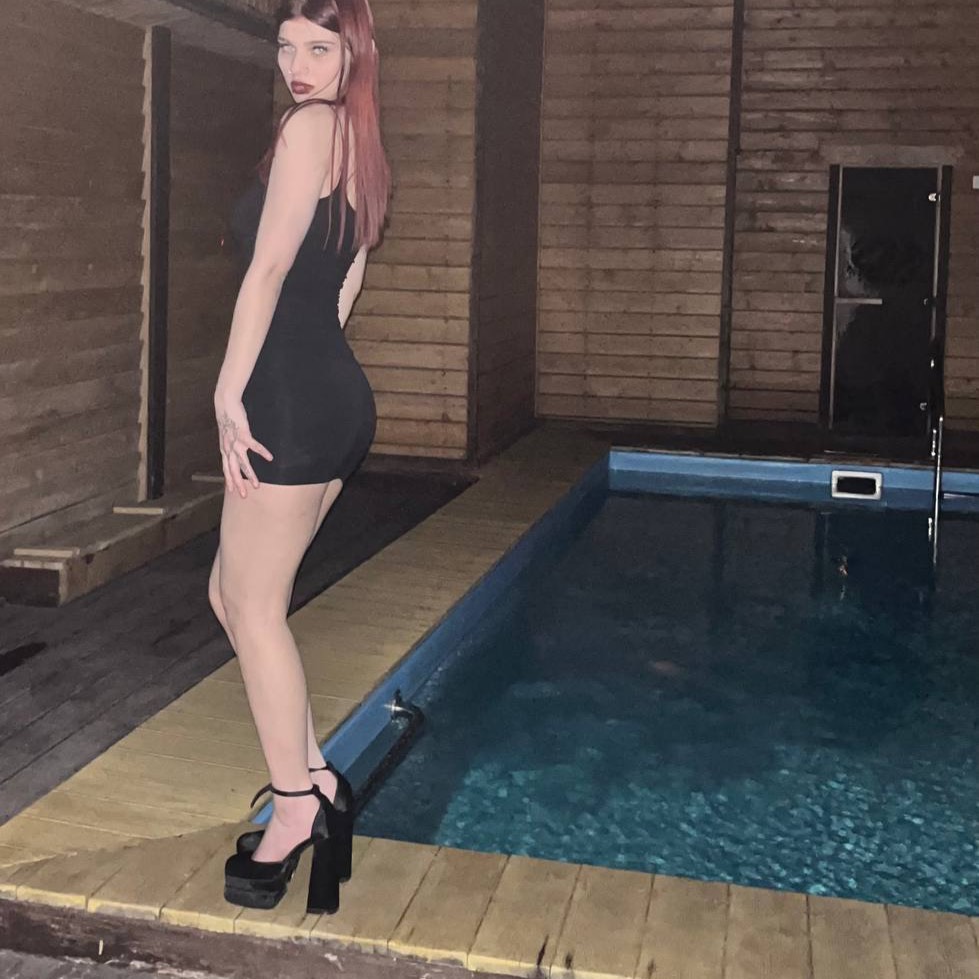 Lora on Tango Live
