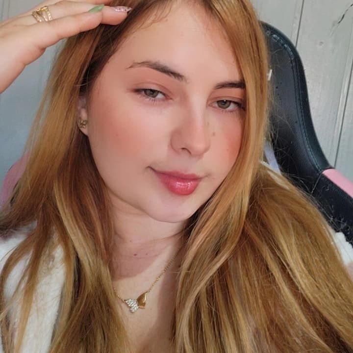 Prof Afrodite❄️💖 from BR on Tango Live