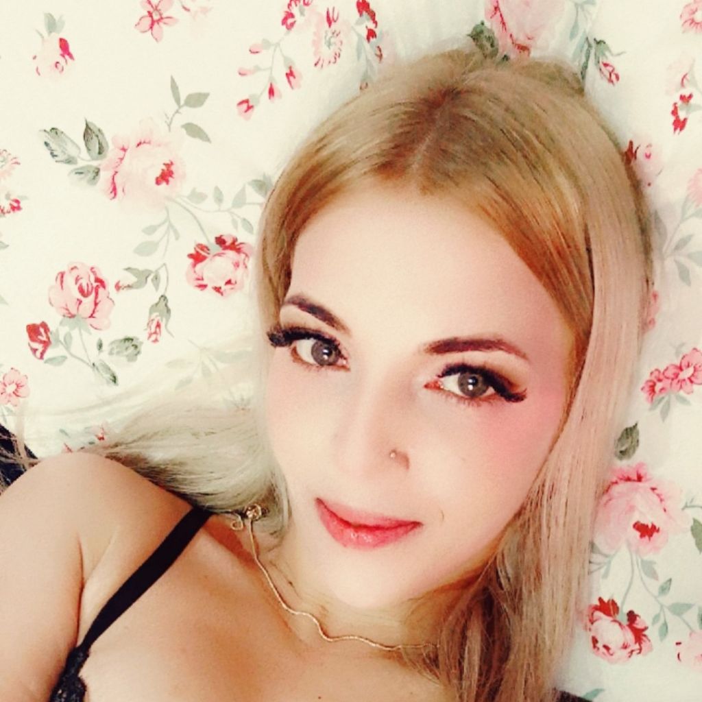 👑Alisa👑 from UA on Tango Live