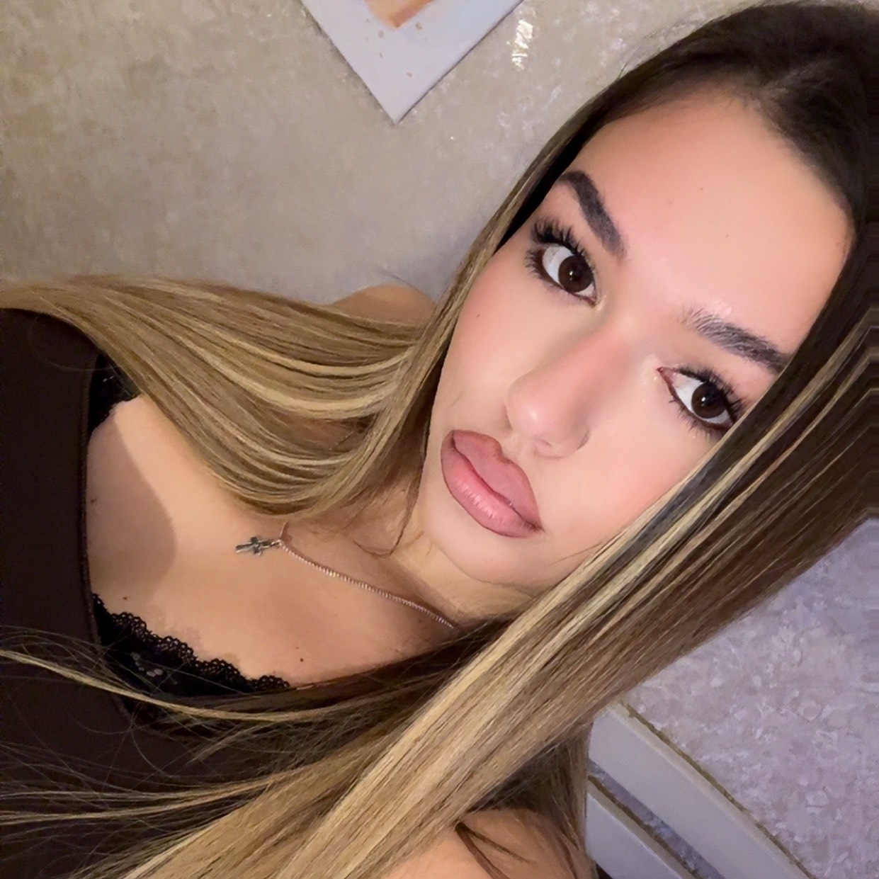 ʙᴅᴀʏ 16 ᴅᴇᴄ• ʟᴀʀᴇᴇɴ from UA on Tango Live