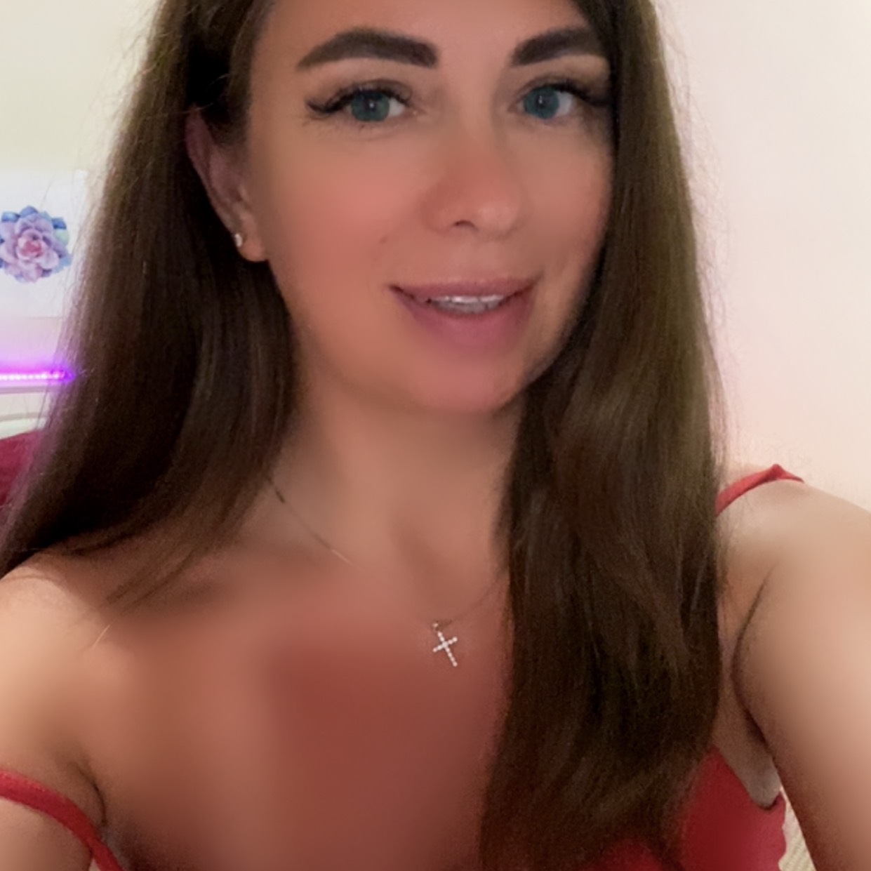 Alexia🍉 ⁶⁹ from RU on Tango Live