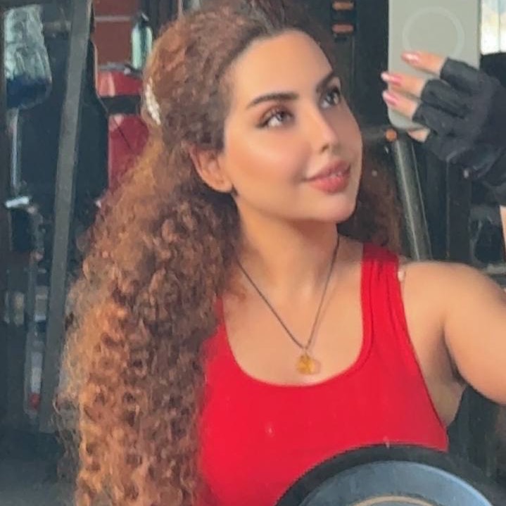 الفراولة Strawberries on Tango Live