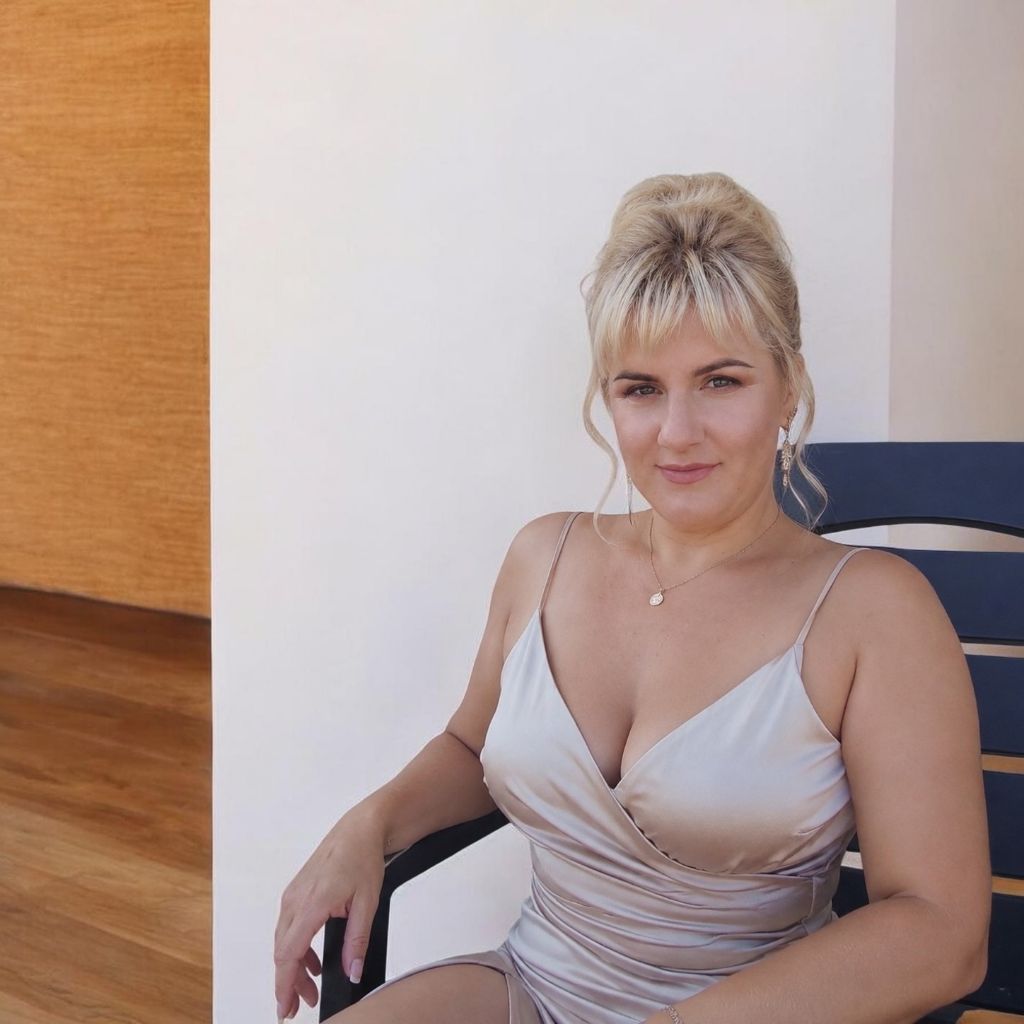 Terra from UA on Tango Live