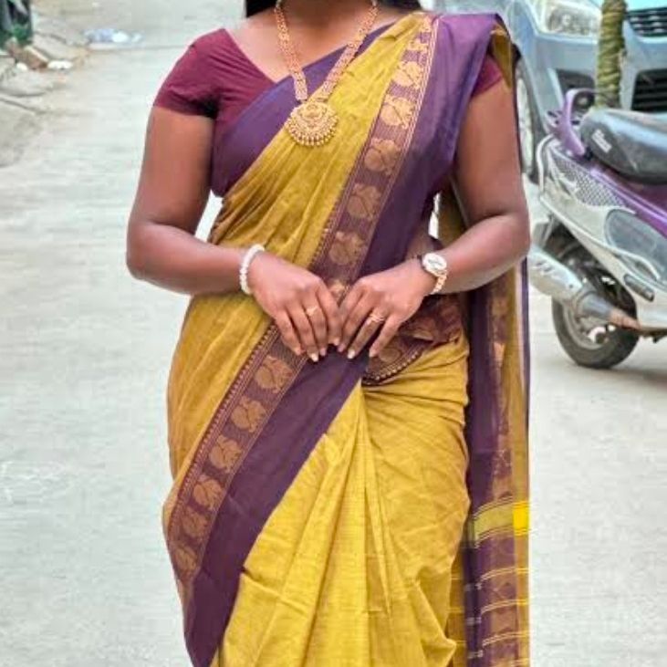 Tamil ponnu from IN on Tango Live