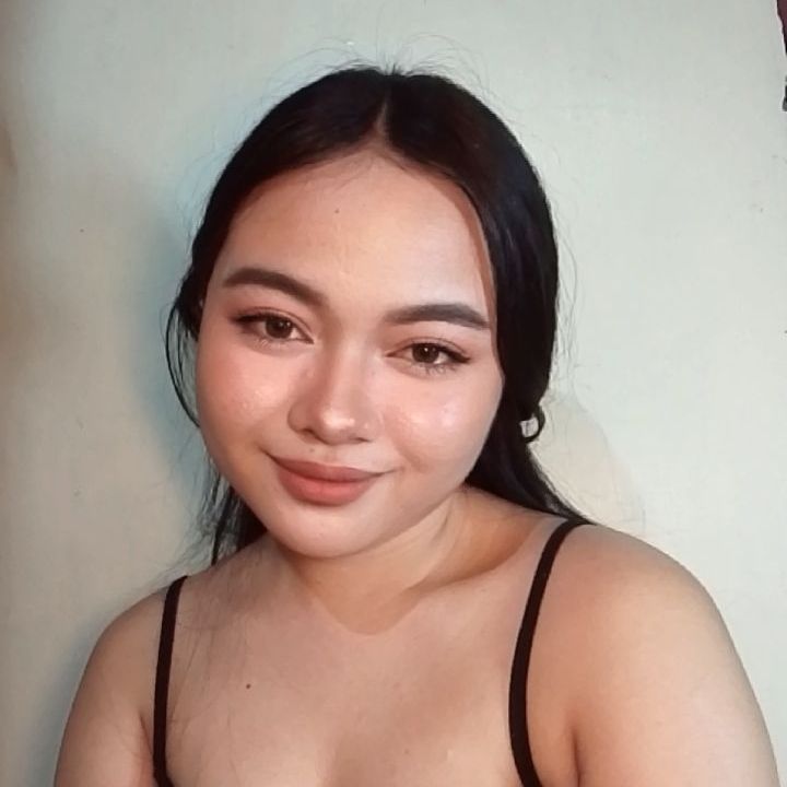 Iris on Tango Live