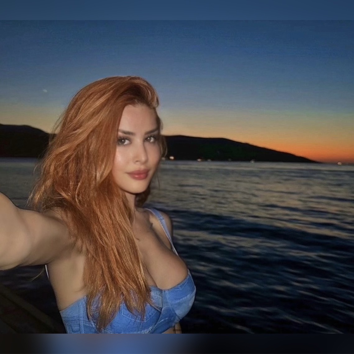 Mandalina 🍊 from TR on Tango Live