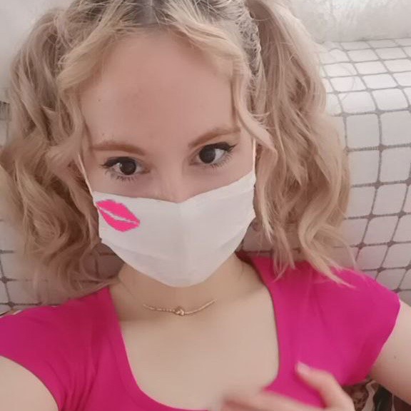 Bellisima31 on Tango Live