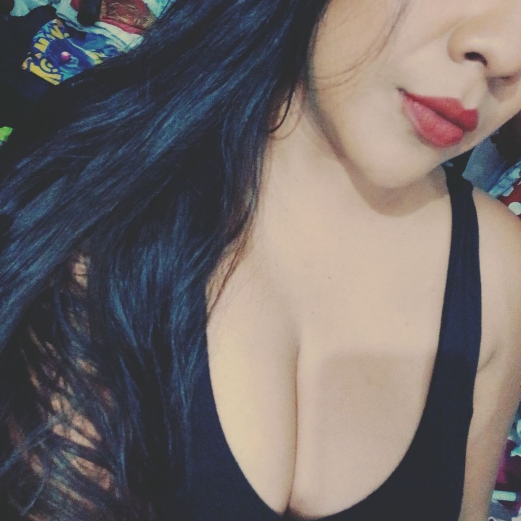 Layla from MX on Tango Live