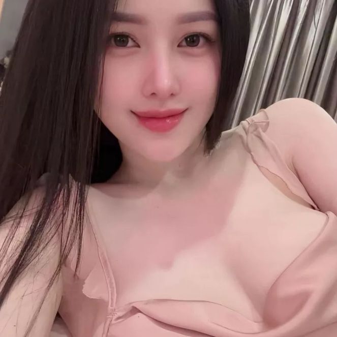 Mèo lớn from VN on Tango Live