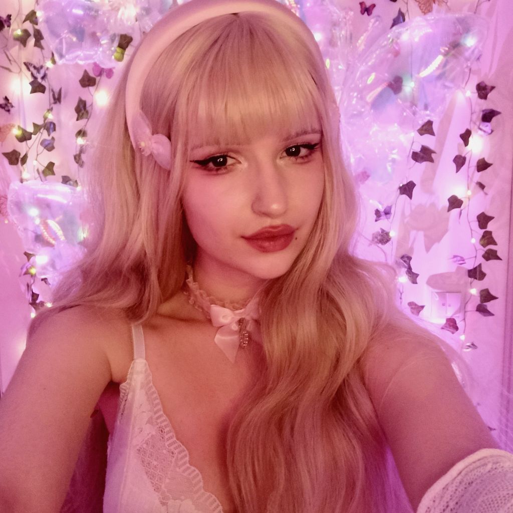 Cute Sofia 💖 from UA on Tango Live