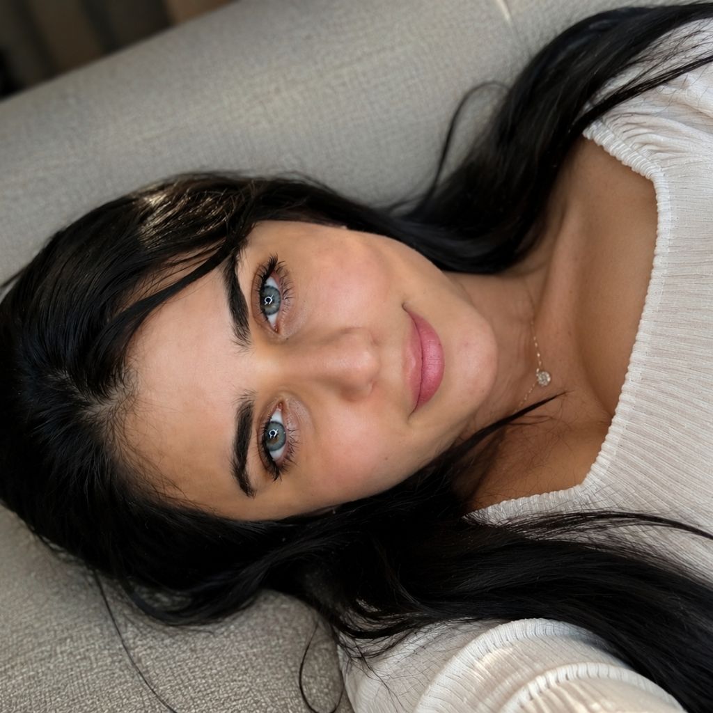 لشيخة فانز مانيساا from LB on Tango Live