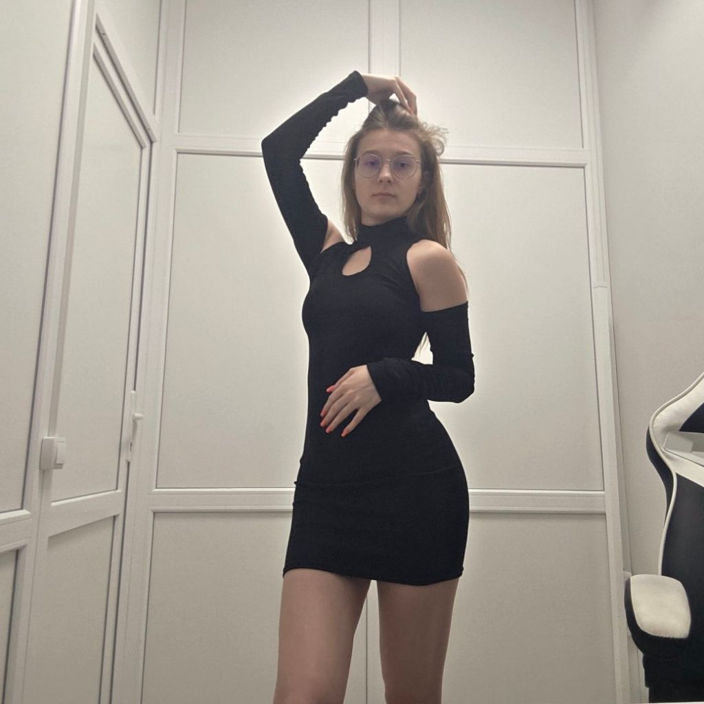 Аmelia_queen from UA on Tango Live