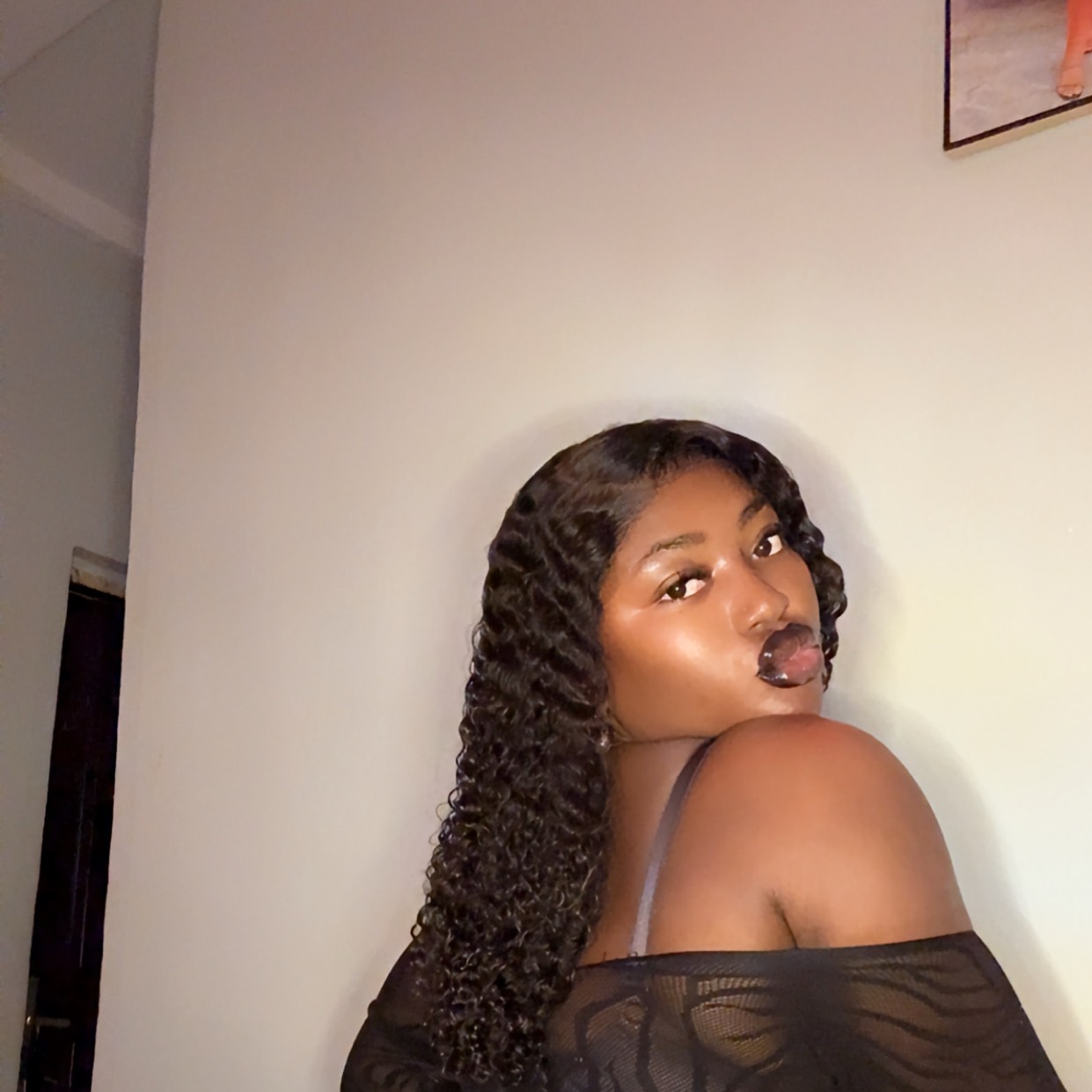 Miss danger 😈 from US on Tango Live