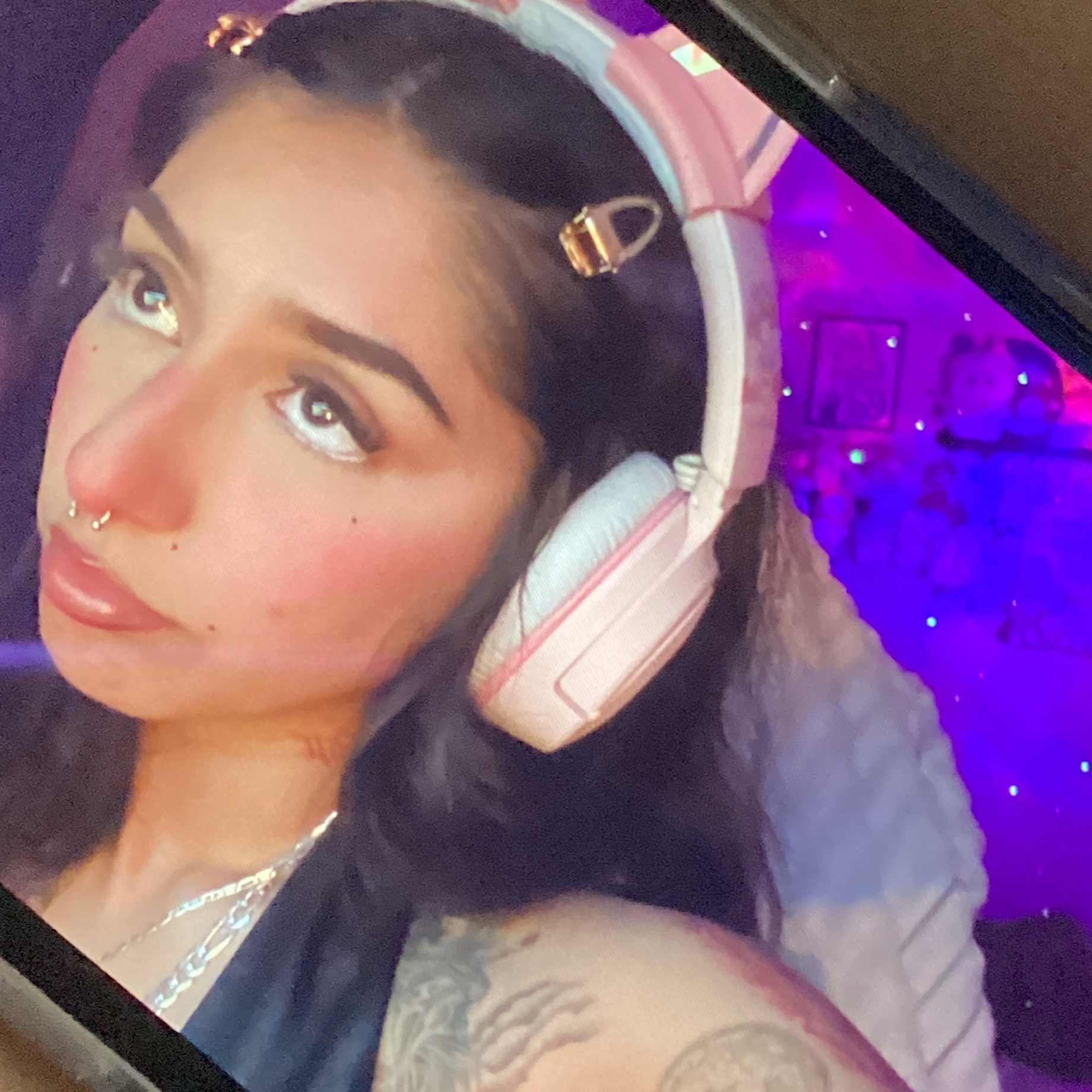 Jazmine from US on Tango Live