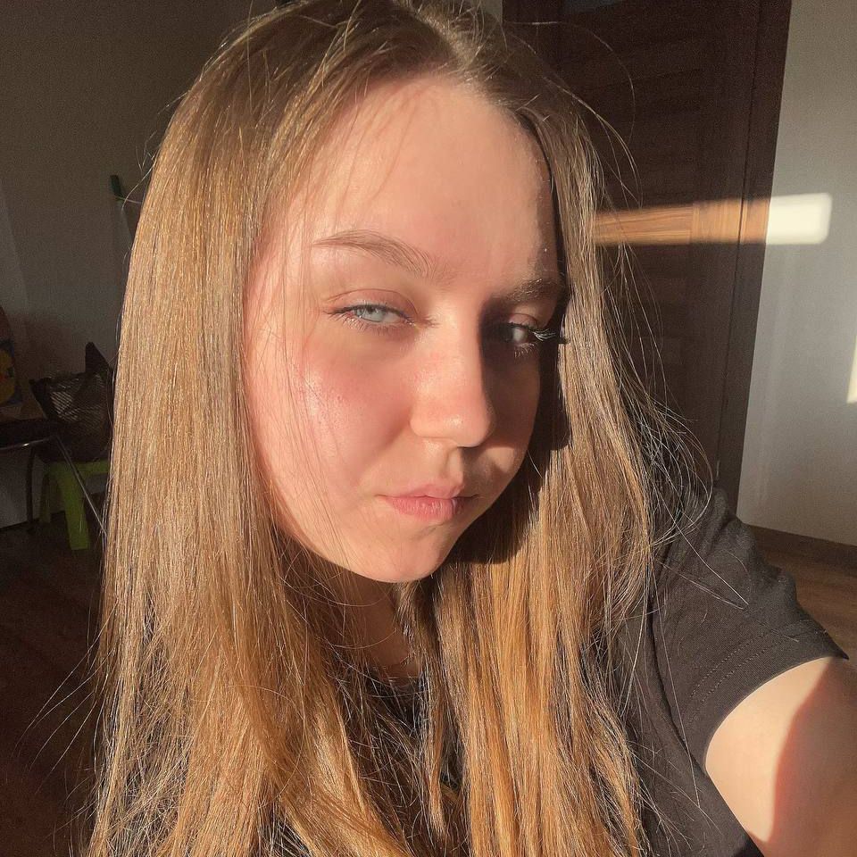 Kateryna from UA on Tango Live