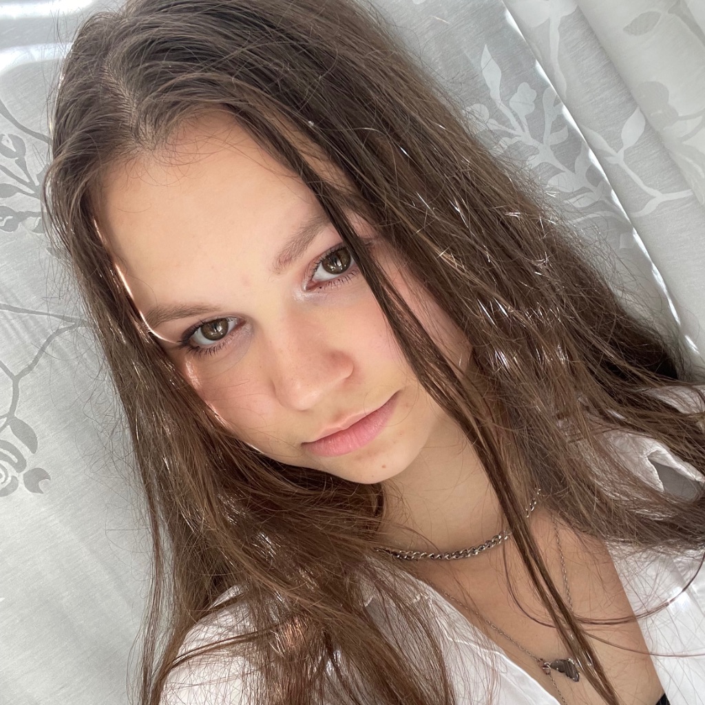 Merricute 🦋 from UA on Tango Live