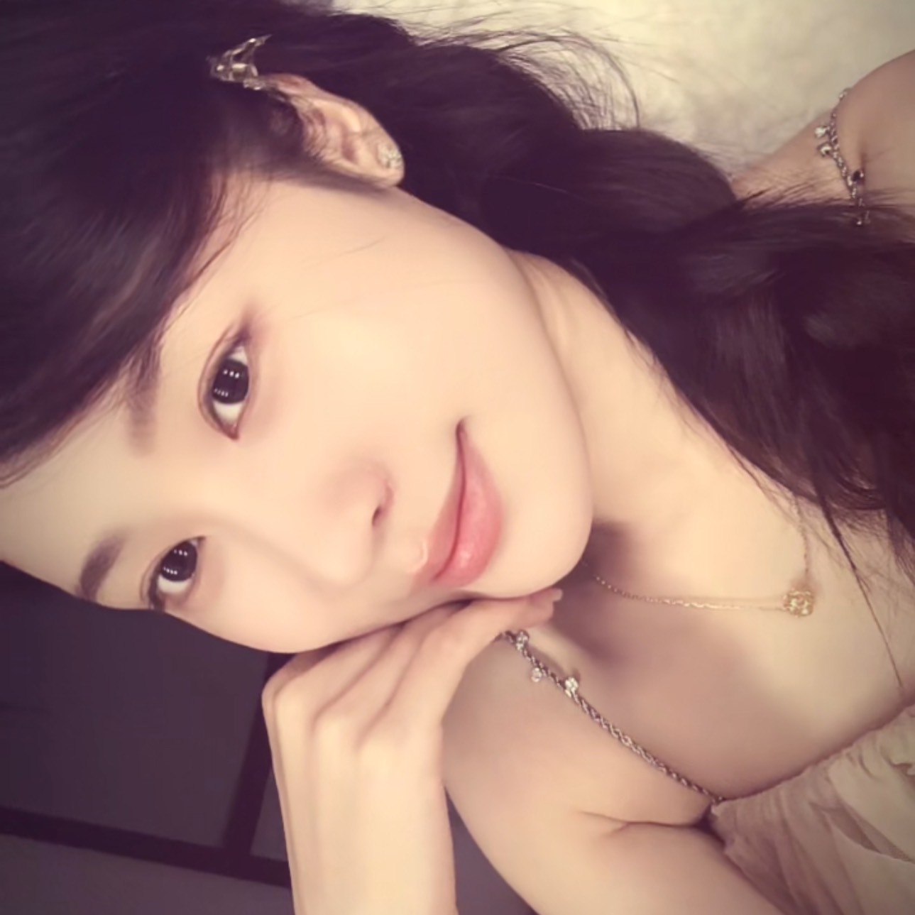 Dinn🫧 from VN on Tango Live