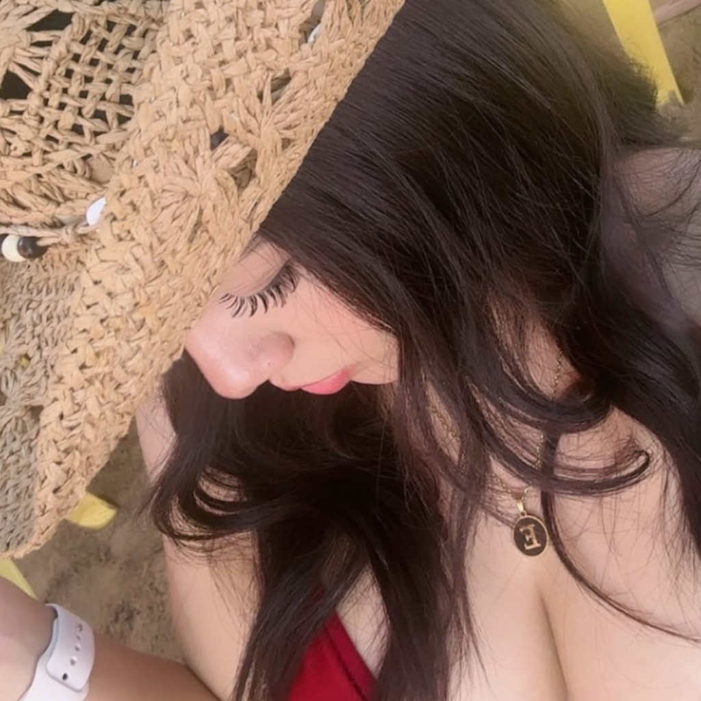 م__لاك/🖤 from AE on Tango Live