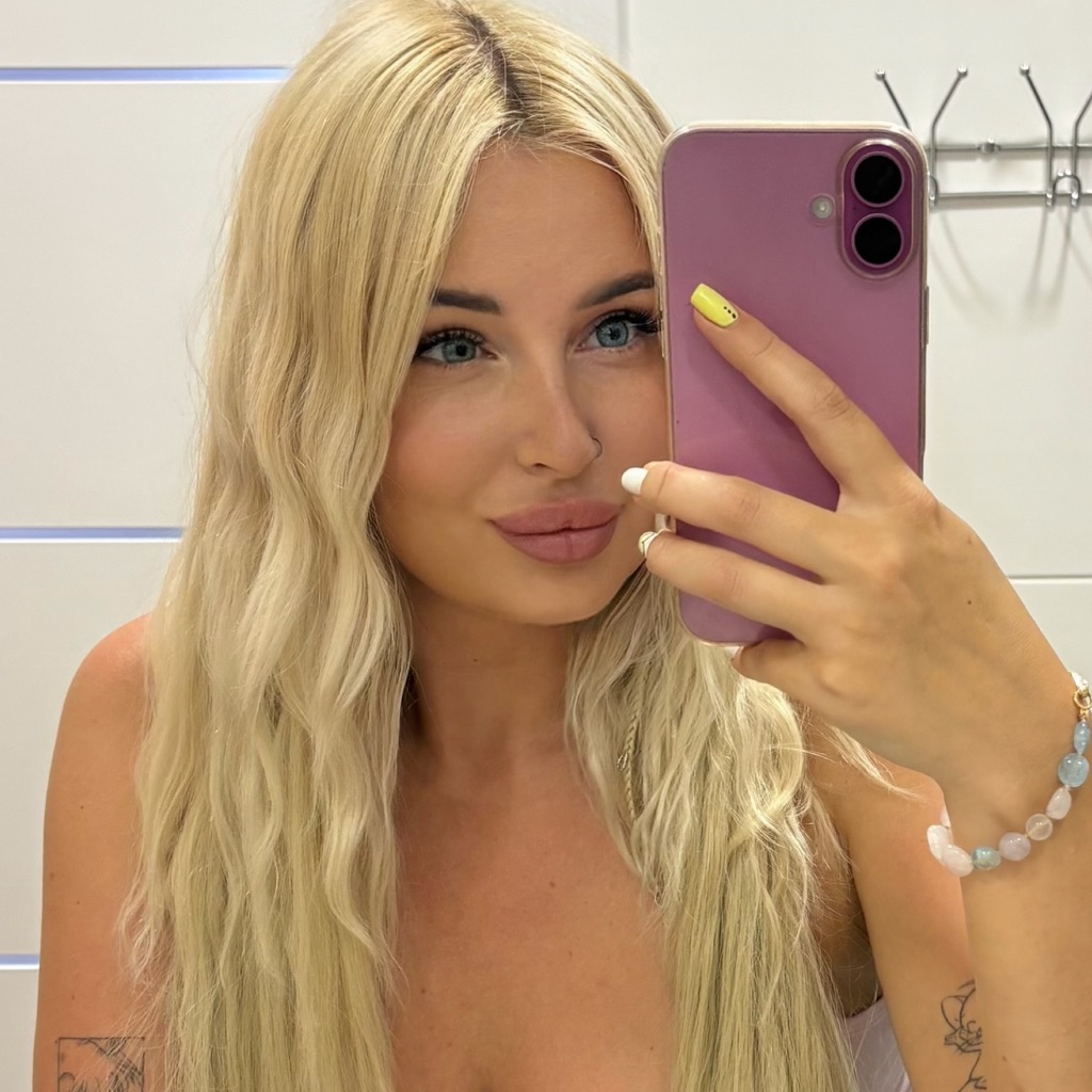 🎀Lola Bunny🐰✨ᶤⁿᶳᵖᶤᴿᵉ from UA on Tango Live