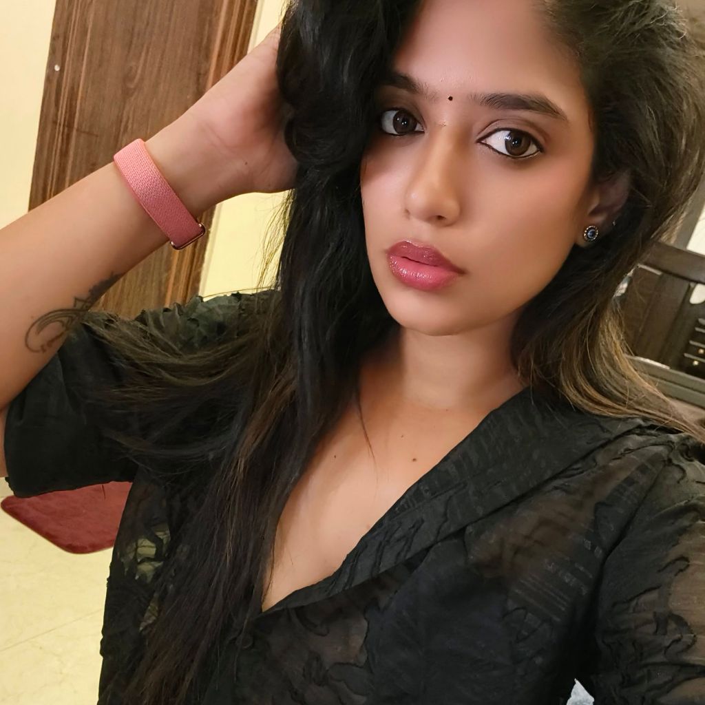 Anu💪😘 from IN on Tango Live