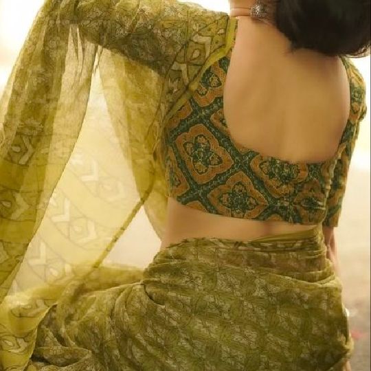 Kanishka tamil ponnu from IN on Tango Live