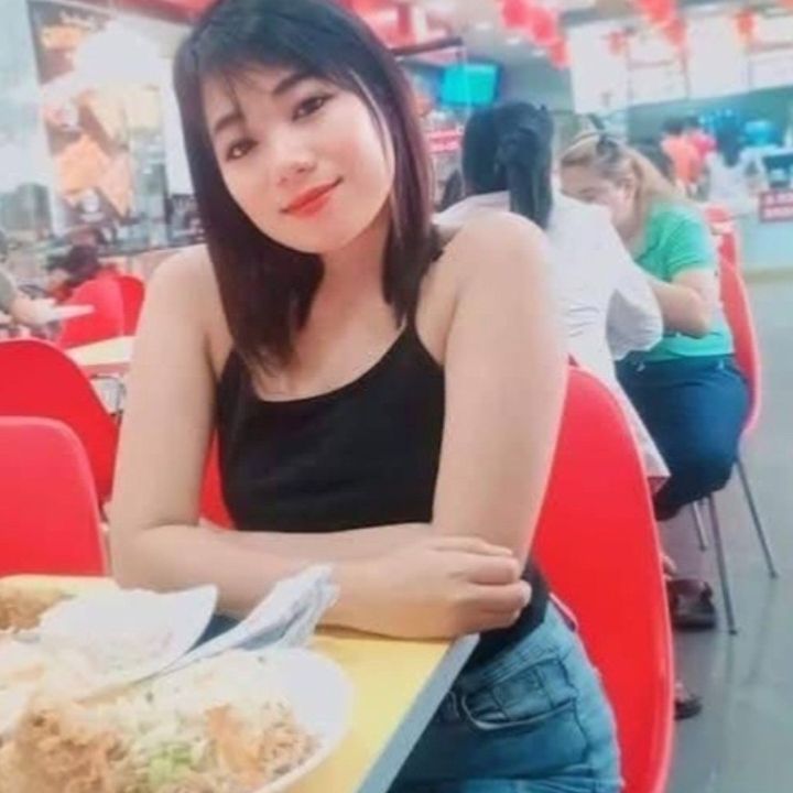 Ling ling🍑🍓 from PH on Tango Live