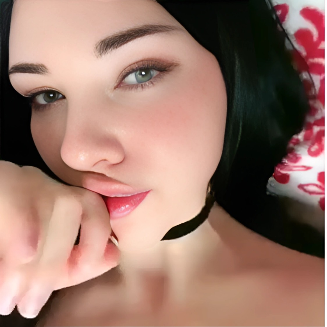🏝️B🌟O🌟U🌟N🌟T🌟Y🏝️ from RU on Tango Live