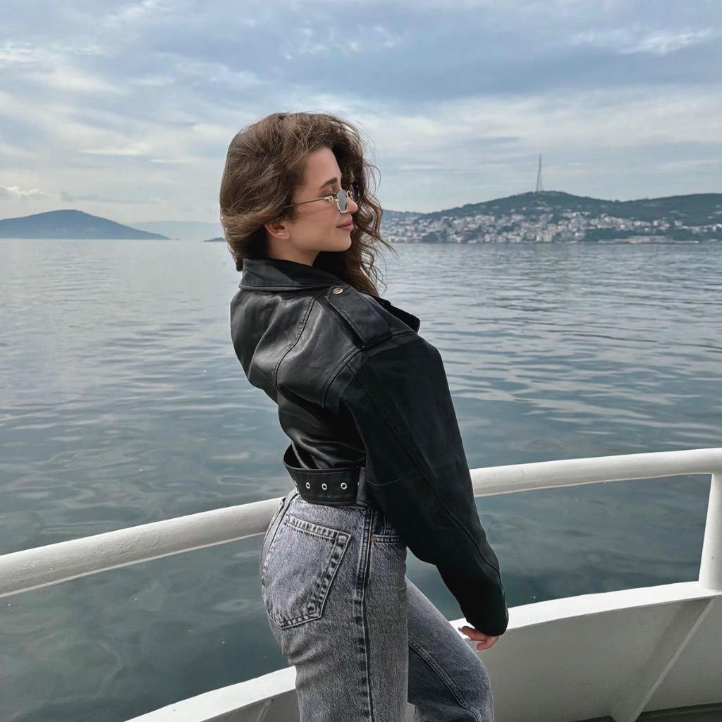 Elli🤍🦢 from UA on Tango Live