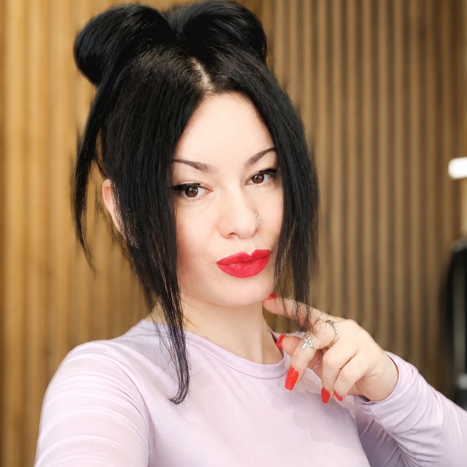 ❤️🔥Aelora Devour😈🔥 from AE on Tango Live