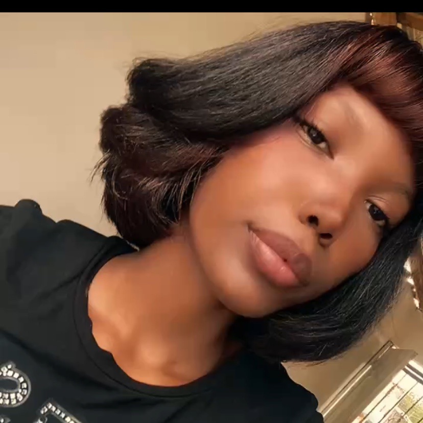 Ambar from DO on Tango Live