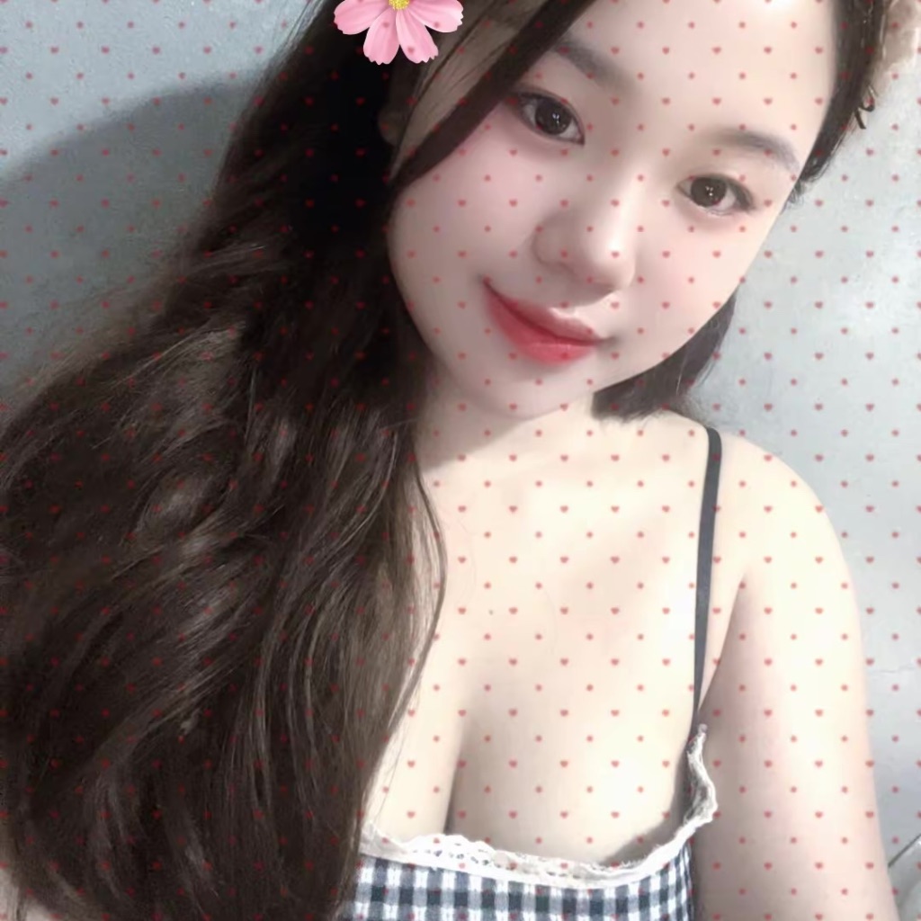 Alice from VN on Tango Live