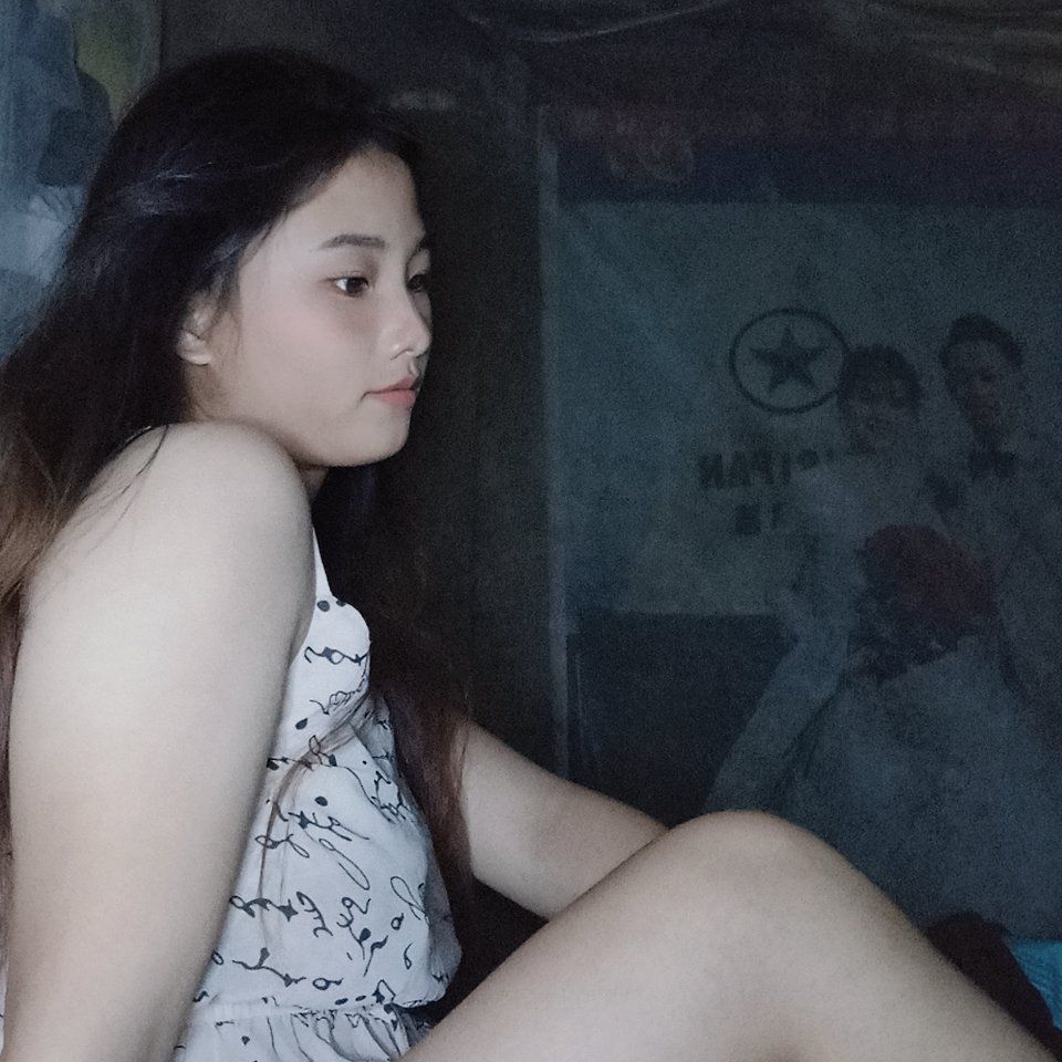Lilana from VN on Tango Live