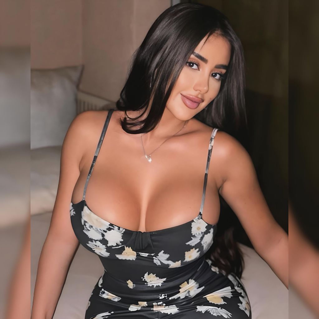 🍒ʀօȶǟռǟ🍒 from SA on Tango Live