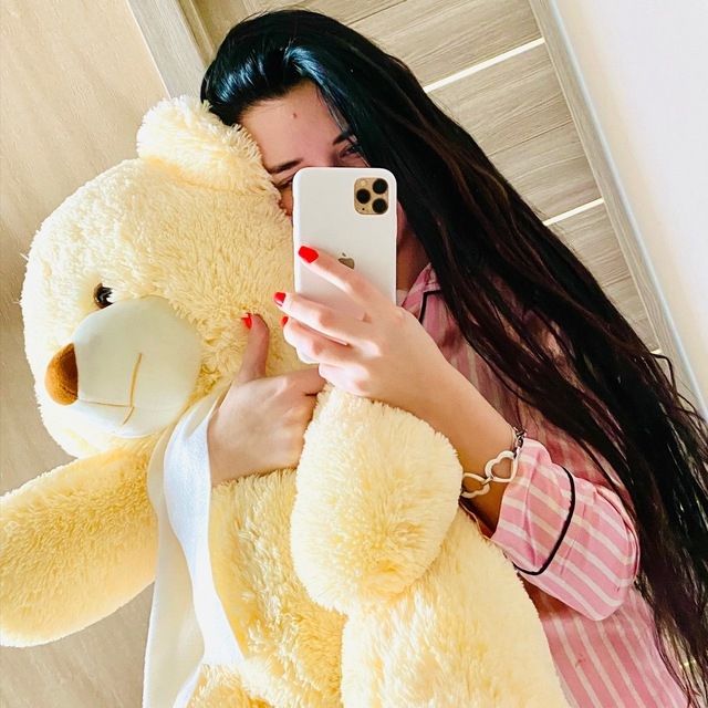 lirika_meow from UA on Tango Live