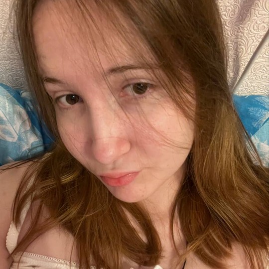 Eva 🥰💖🎀🦋 from GB on Tango Live