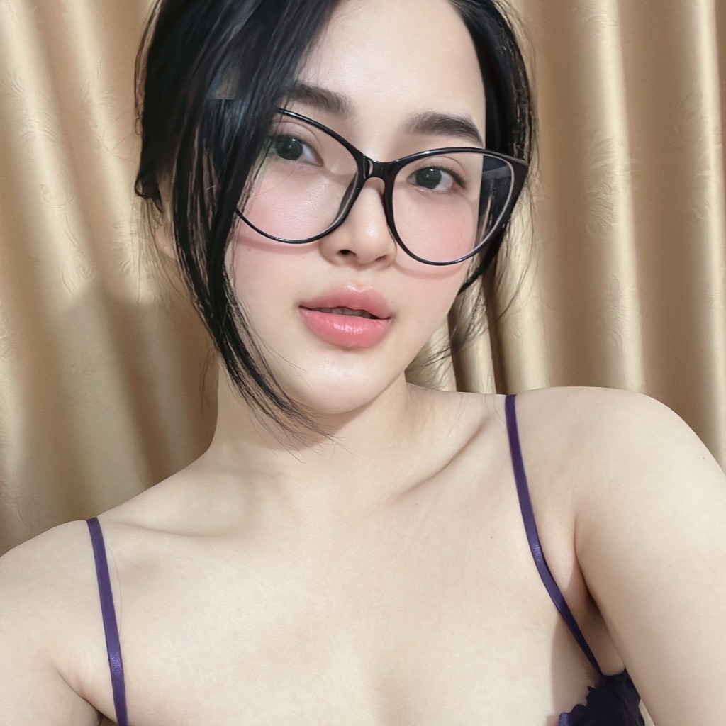 MeoMew from VN on Tango Live