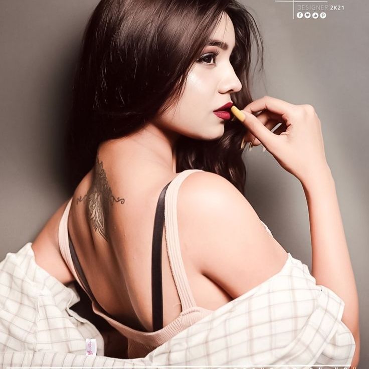 Ishana from IN on Tango Live