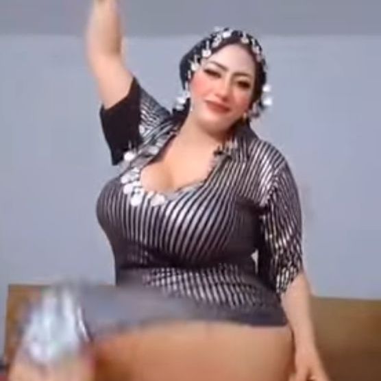 شوشو from EG on Tango Live