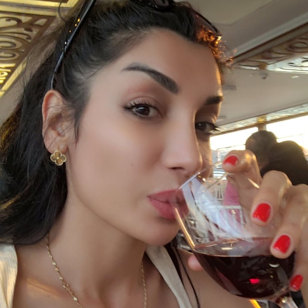 Derya 😘😘 from TR on Tango Live