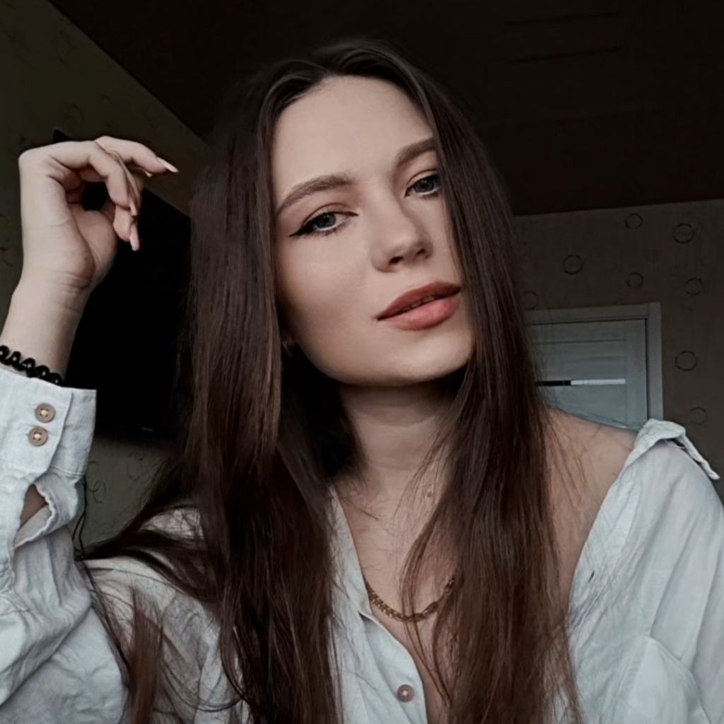 Zlaya Zaya🐰 from UA on Tango Live