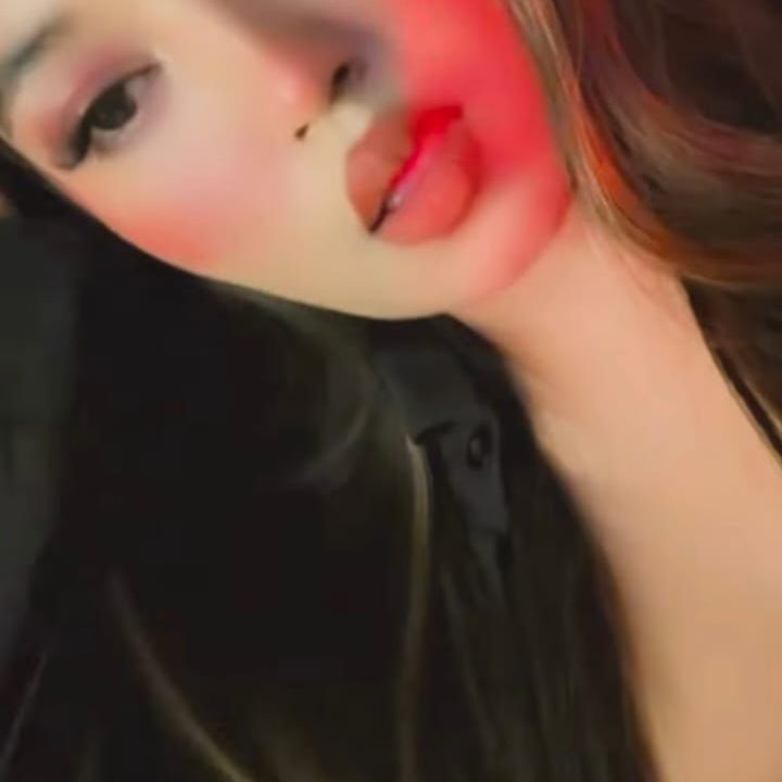 Shreya from IN on Tango Live