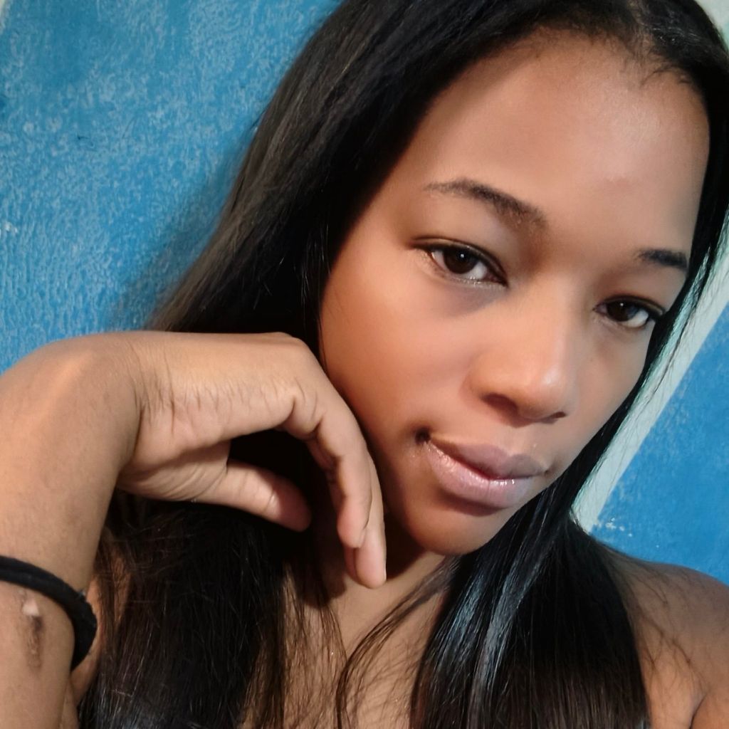 Mi linda morenasa🥰🥰🥰🥰🥰 from CO on Tango Live