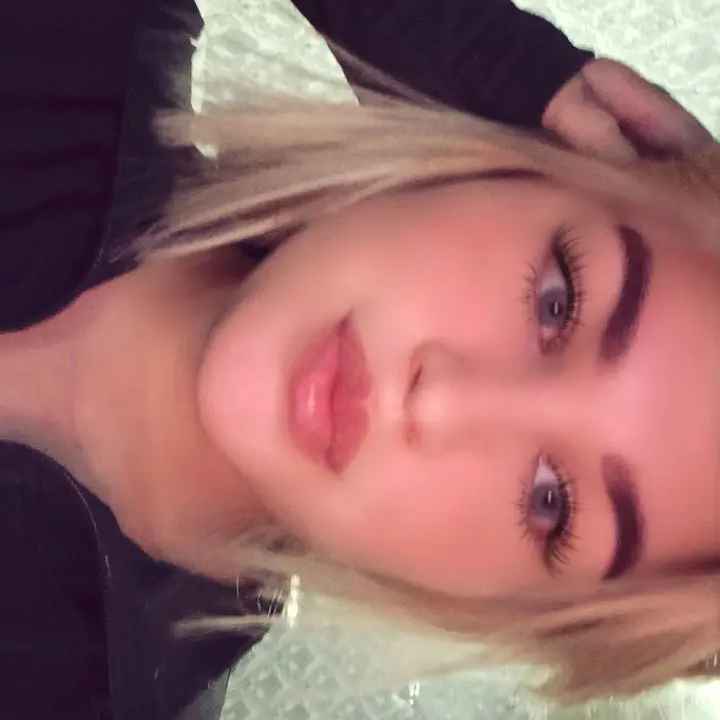 𝑃𝑜𝑠ℎ𝑙𝑎𝑦𝑎 𝑚𝑜𝑙𝑙𝑖 from RU on Tango Live