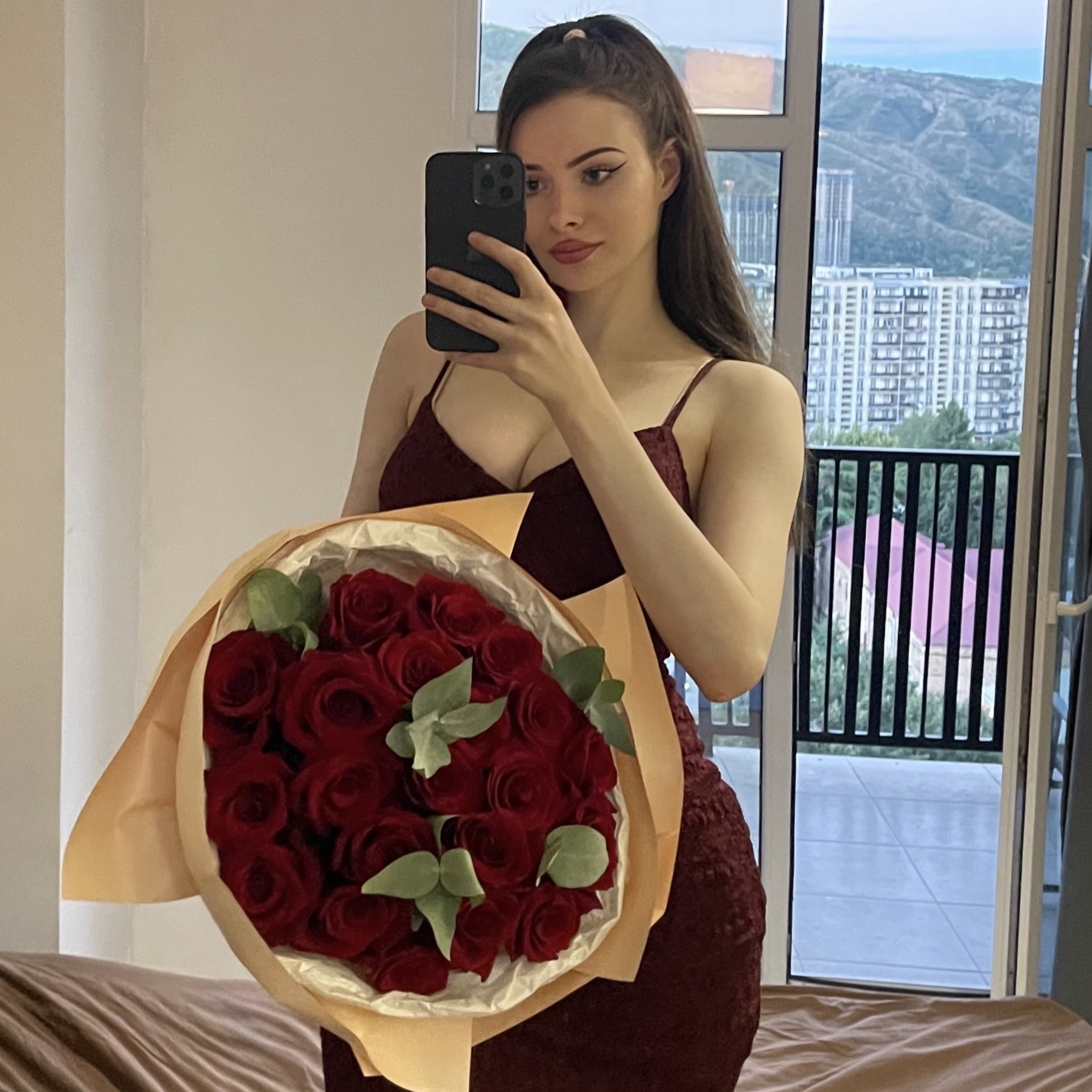 M A R Y from RU on Tango Live