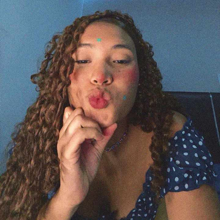 3004🌙. on Tango Live