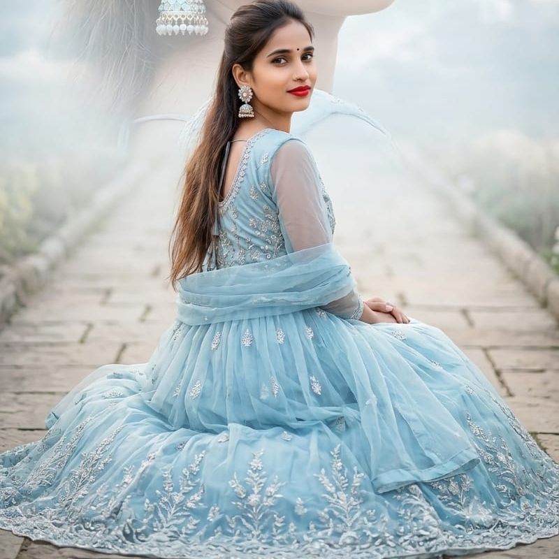 Bulbul from IN on Tango Live