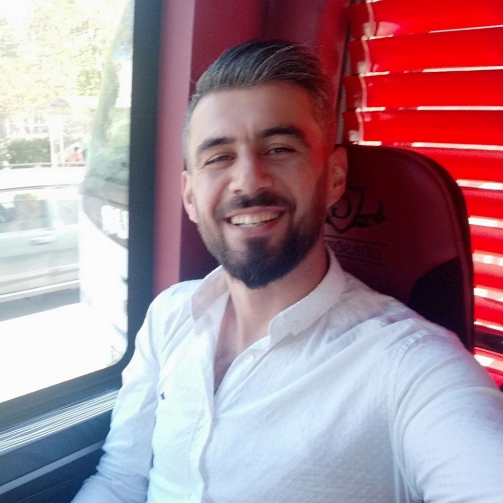 Arda59 from DE on Tango Live